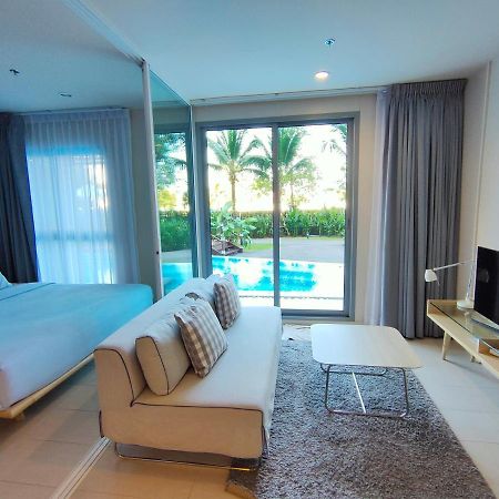 Blu-Pool Access Apartman Csaam Kültér fotó
